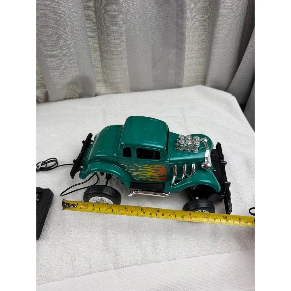 Vintage EZ-TEC Ford Hot Rod RC Car Teal Green Flame Graphics No. 72752 Wired RC